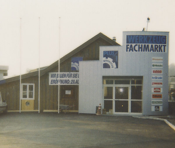 Werkzeugfachmarkt Eröffnung 1997